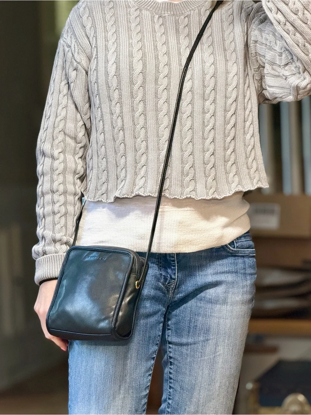 Liz Claiborne Vintage 1980’s Minimalist Mini Leather Crossbody Bag Black‎ EVC